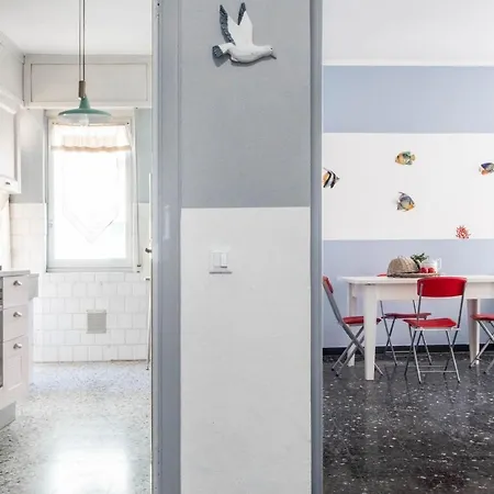 Raffaello House * 세스트리레반떼