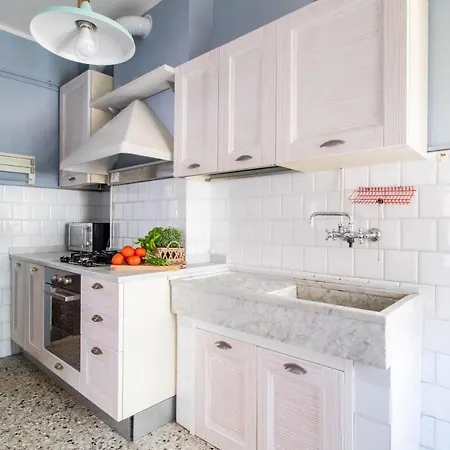 Raffaello House Sestri Levante